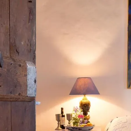 Bastide De La Lauve Bed and Breakfast