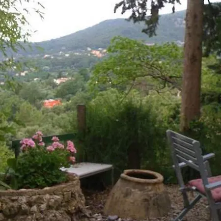 Bed & Breakfast Bastide De La Lauve 3*